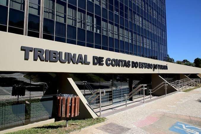 Presidente e Vereadores da Câmara Municipal buscam informações sobre Concurso Público